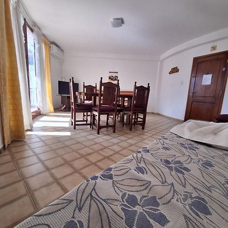 Apartment Chunin Depart Салта Екстериор снимка