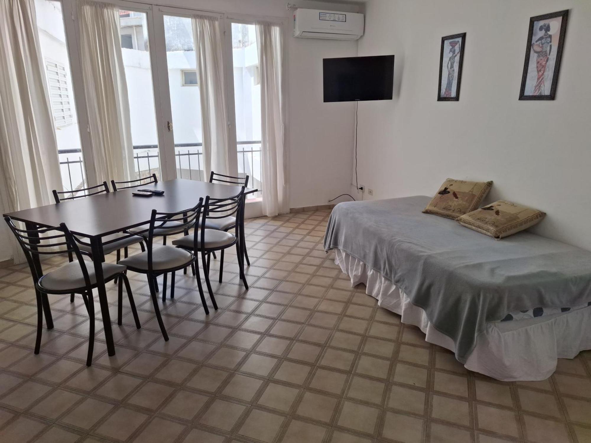 Apartment Chunin Depart Салта Екстериор снимка