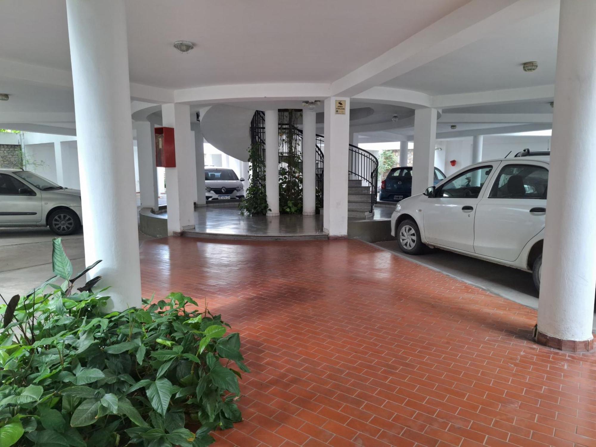 Apartment Chunin Depart Салта Екстериор снимка